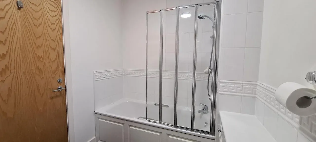 Apartment Pass The Keys Spacious 3Beds Flat Near City Centre - Free Parking Edinburgh United Kingdom